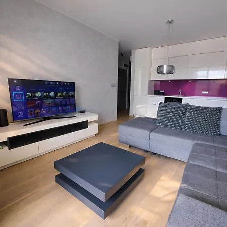 La Belle Suite Self Check-In & Parking Included-3