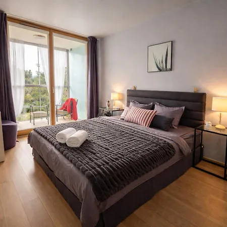 La Belle Suite Self Check-In & Parking Included-2